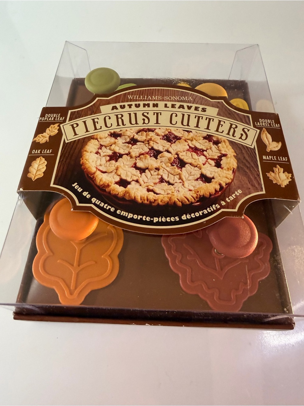 Williams Sonoma Autumn Leaves Piecrust Cutters - NIB from 2010